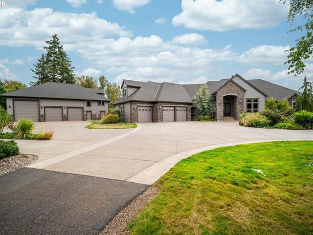 House for sale in Oregonia