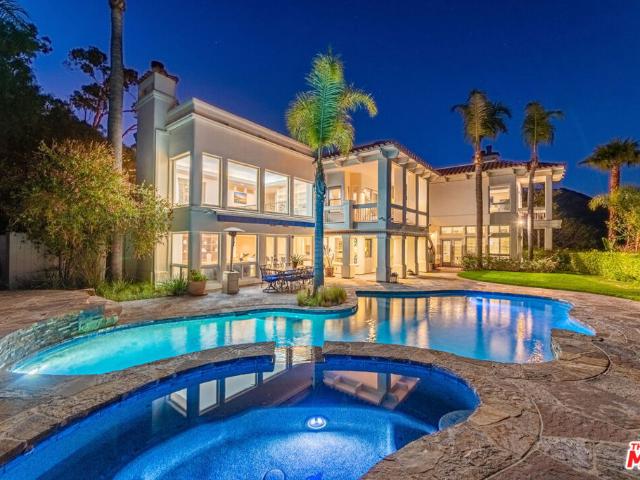 House for sale in Malibu, California