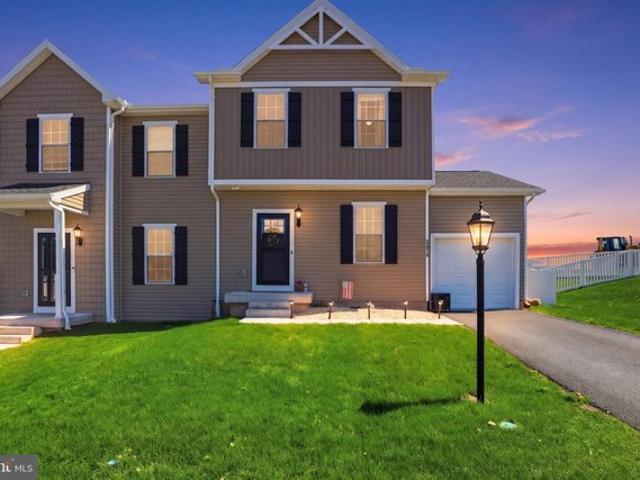 Townhouse for sale in Dover, Pennsylvania