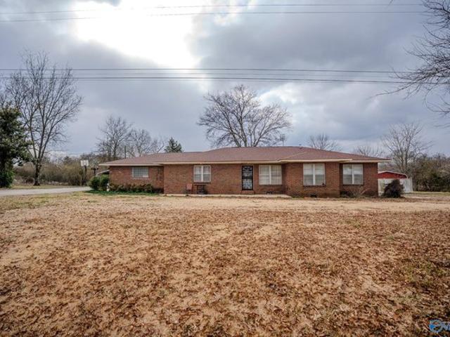 House for sale in Russellville, Alabama