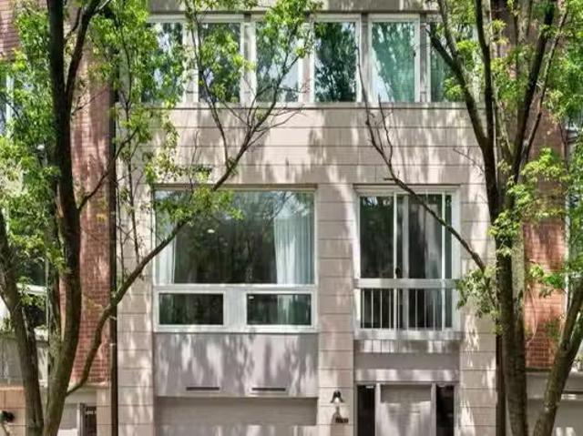 House for rent in Chicago