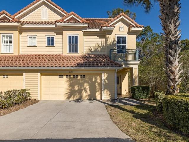 Townhouse for sale in Crystal Beach, Florida