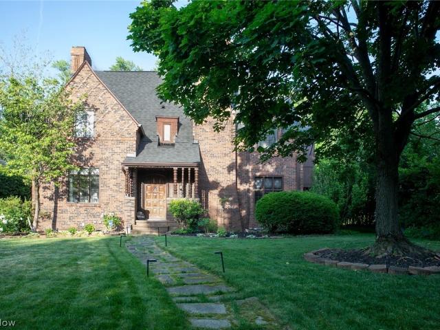 House for sale in Mercer, Shaker Heights