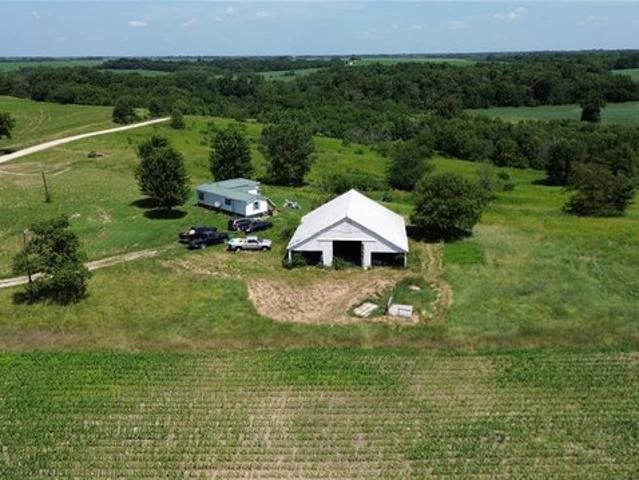 House for sale in Lewis, Missouri