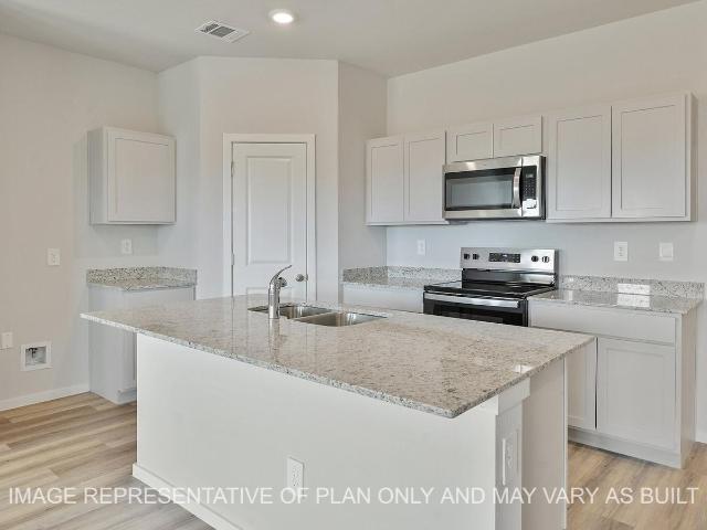 House for sale in Bryan, Brazos County