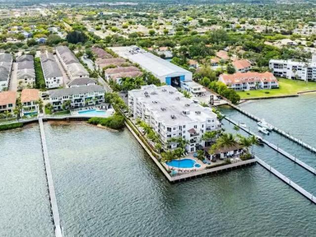 Condo for sale in Boynton Beach