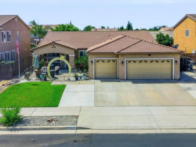 House for sale in Clovis, California
