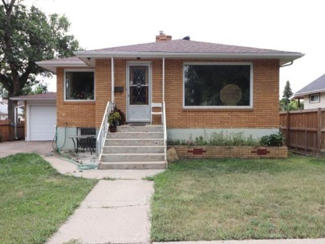 House for sale in Medicine Hat