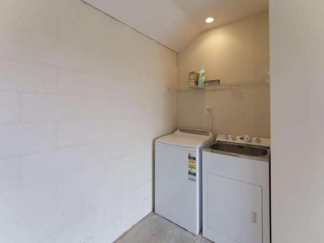 Apartment for sale in Chaslands, Canterbury
