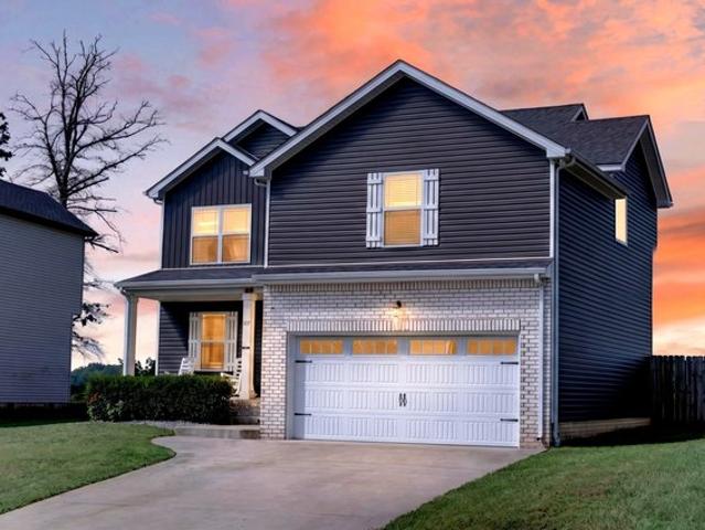 House for sale in Fort Campbell, Kentucky