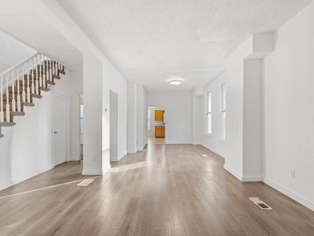House for sale in Dayton's Bluff, Ramsey