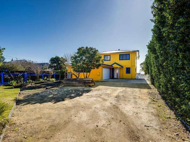 House for sale in Te Awanga