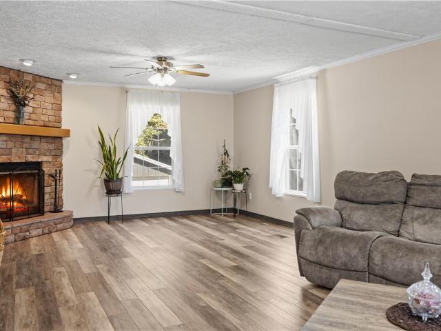 House for sale in Bald Hill, Dunkard Township