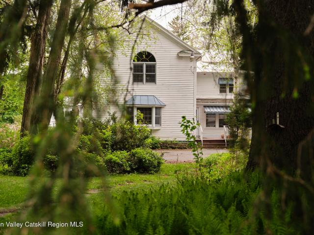 House for sale in Central Bridge, New York