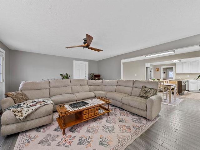 House for sale in Brownsville, Kentucky