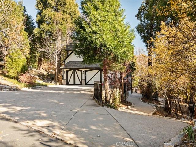 House for sale in Cedar Glen, California