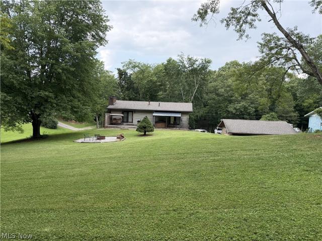 House for sale in Belpre, Ohio
