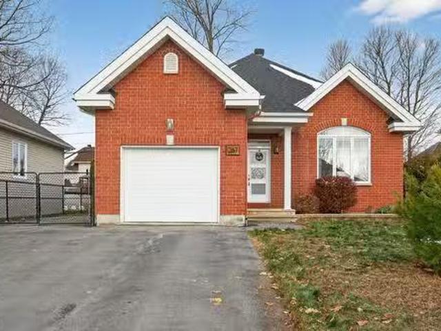 House for sale in Gatineau, Quebec