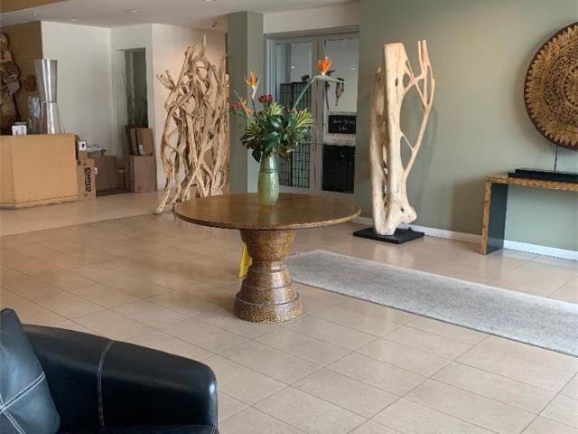 Condo for sale in Canoga Park, California