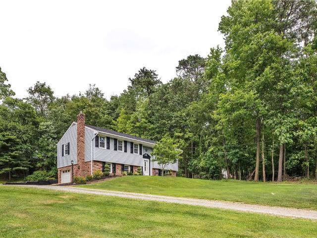 House for sale in Forbes Road, Pennsylvania
