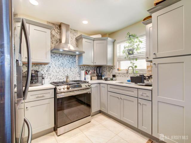 House for sale in Perth Amboy, New Jersey
