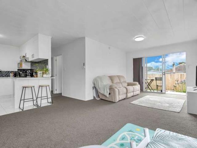 Apartment for sale in Owhata
