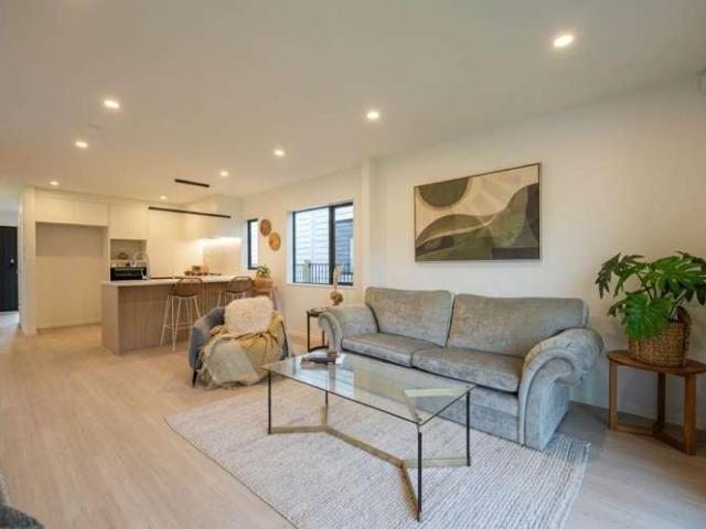 House for sale in Paremoremo, Oroua County