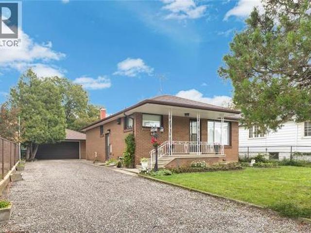 House for sale in Maidstone, Ontario