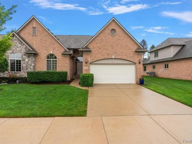Condo for sale in Michigan