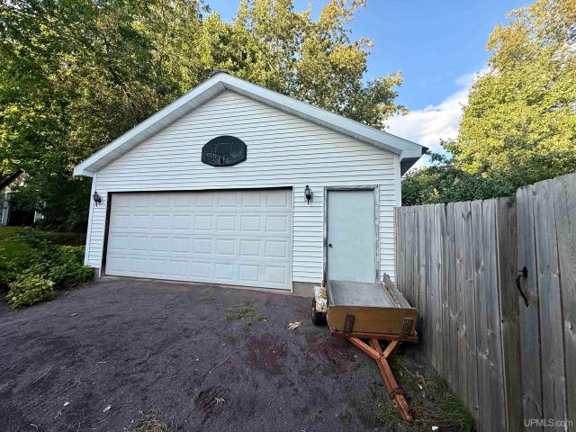 House for sale in Houghton, Michigan
