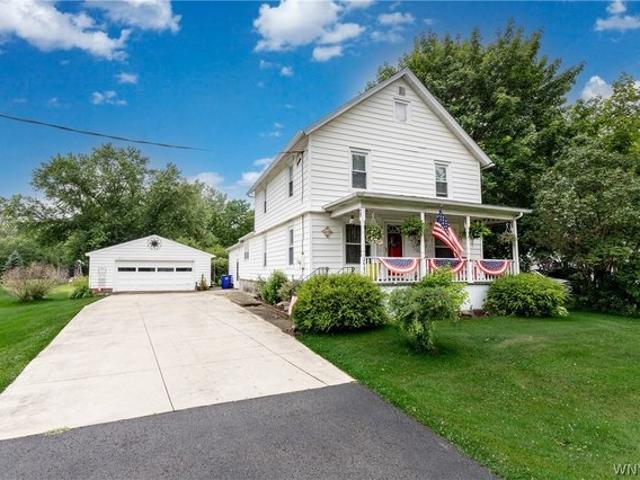 House for sale in Niagara, New York