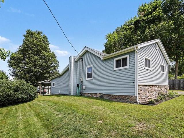 House for sale in Edwardsburg, Michigan