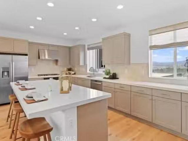 Condo for sale in North Hollywood Condo for sale in North Hollywood
