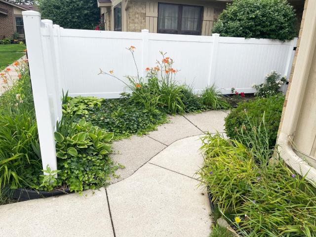 Condo for sale in Troy, Michigan