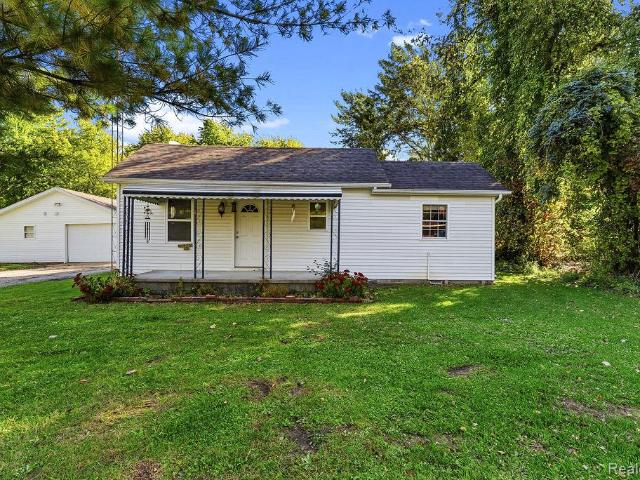 House for sale in Goodells, Wales Township