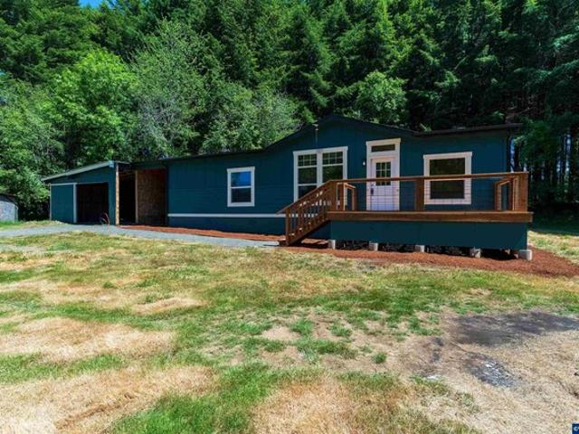 House for sale in Oregonia