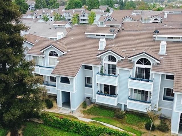 Condo for sale in Canyon Country, California