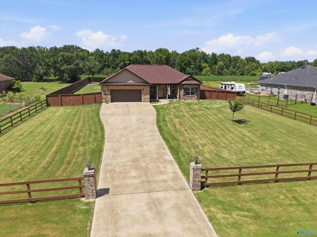 House for sale in Elkmont, Alabama
