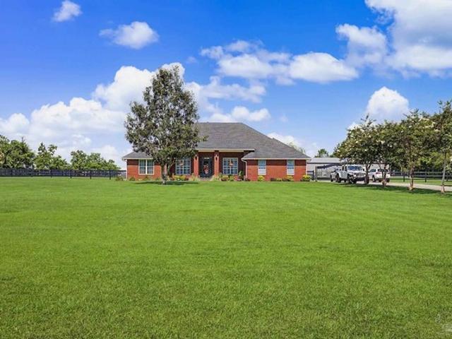 House for sale in Robertsdale, Alabama