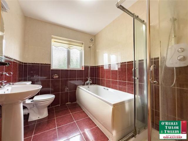 Detached House for sale in Belturbet, Ulster