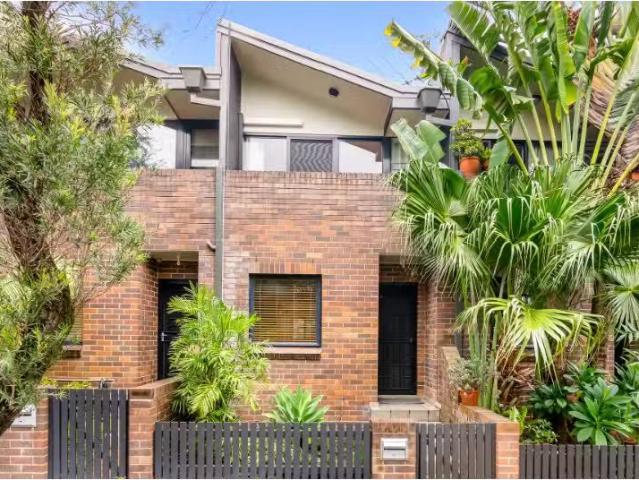 Condo for rent in Sydney, New South Wales