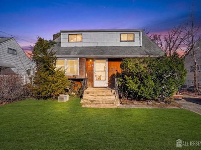 House for sale in Cliffwood, New Jersey