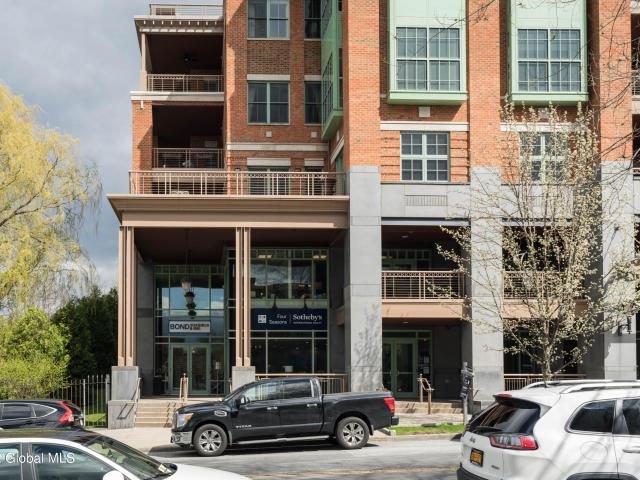 Commercial for sale in Saratoga Springs