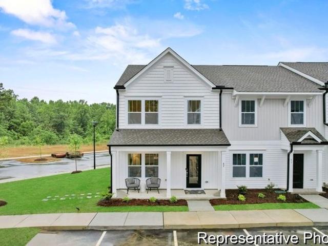 Townhouse for sale in Bunnlevel, North Carolina