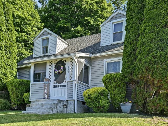 House for sale in Amsterdam, New York