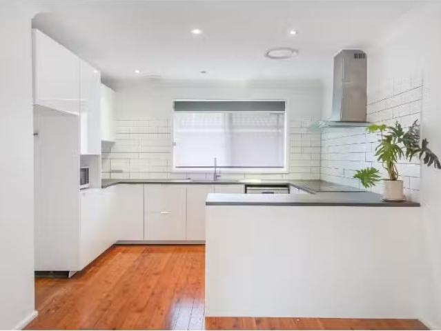 Apartment for rent in Wollongong West, New South Wales