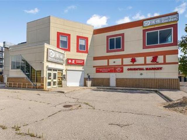 Commercial for sale in Chinatown, Winnipeg