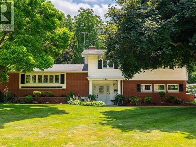 House for sale in Chatham–kent, Ontario