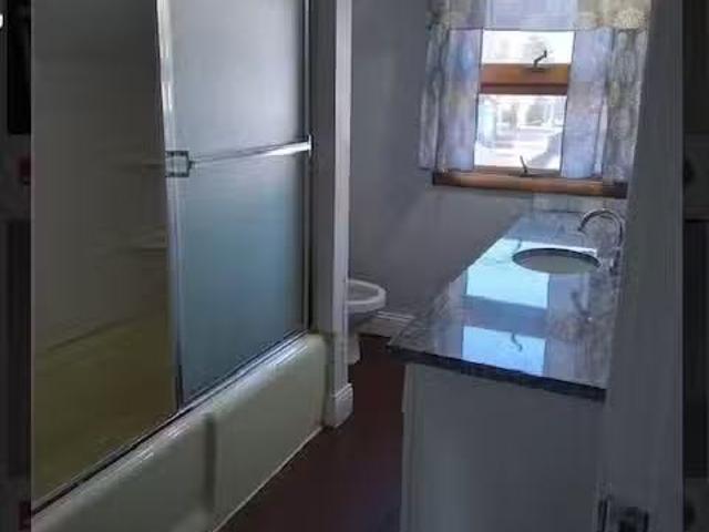 Condo for rent in Toledo