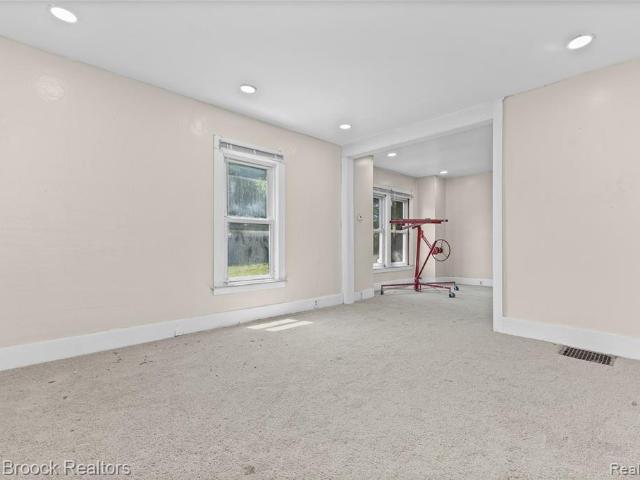 House for sale in Pontiac, Michigan